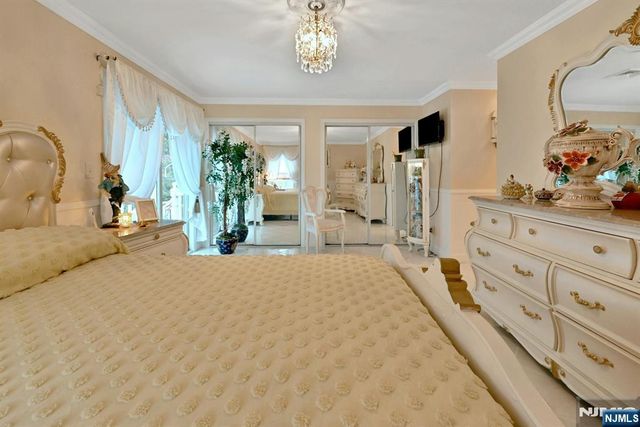 303 76th Street, North Bergen, NJ 07047