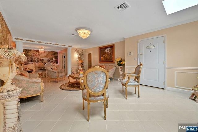 303 76th Street, North Bergen, NJ 07047