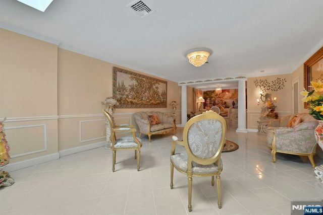 303 76th Street, North Bergen, NJ 07047