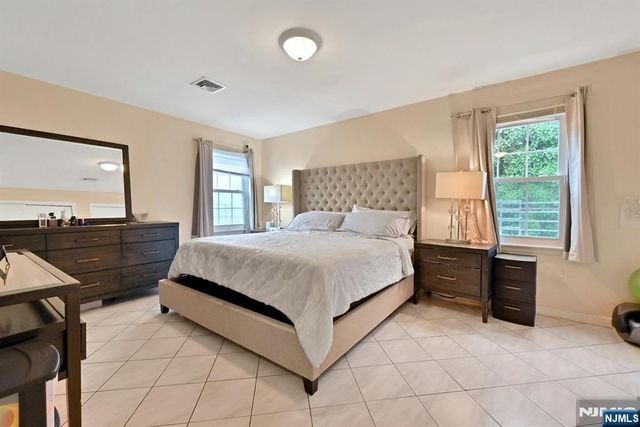303 76th Street, North Bergen, NJ 07047