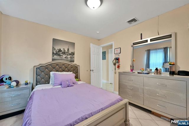 303 76th Street, North Bergen, NJ 07047
