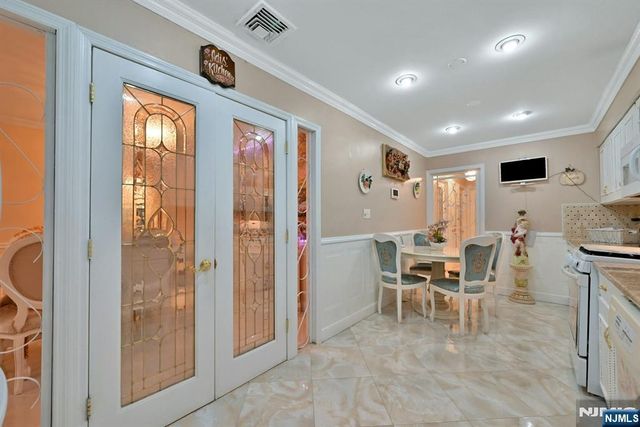 303 76th Street, North Bergen, NJ 07047