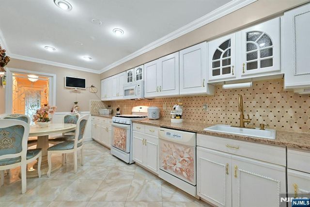 303 76th Street, North Bergen, NJ 07047