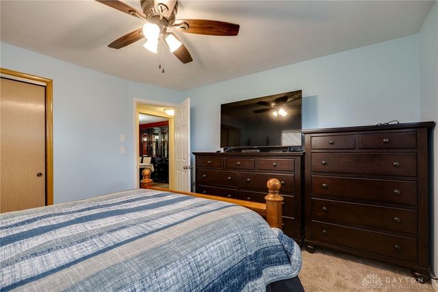 989 River Hills Road, Beavercreek, OH 45430