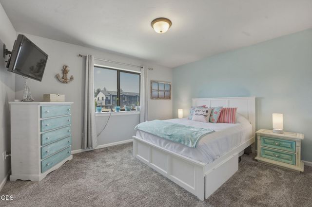 61382 SE Geary Drive, Bend, OR 97702