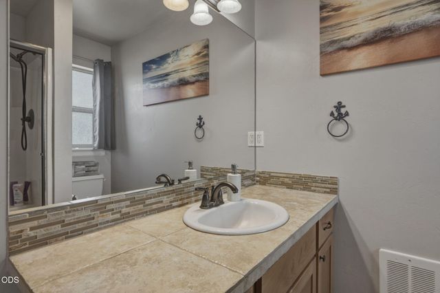 61382 SE Geary Drive, Bend, OR 97702