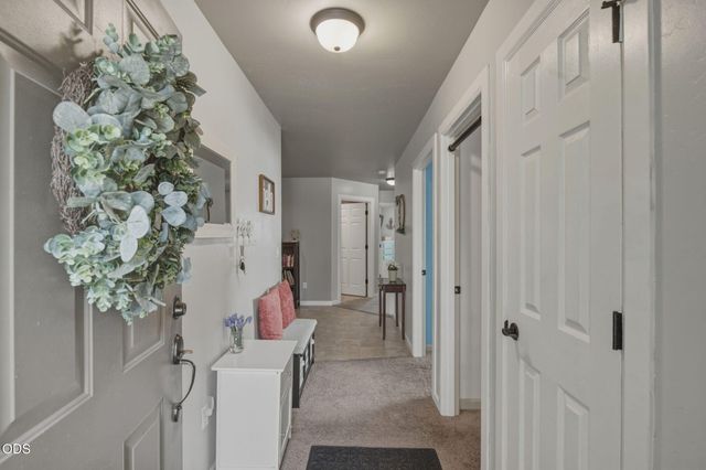61382 SE Geary Drive, Bend, OR 97702