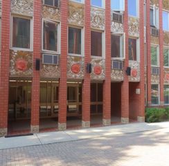 1041 Susan Collins Lane 203, Oak Park, IL 60302