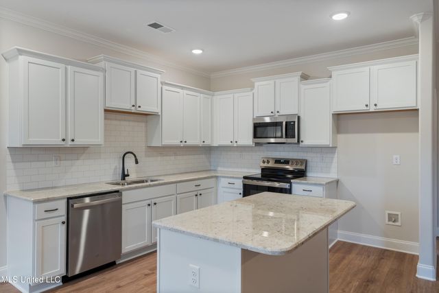 768 Lucas Lane, Hernando, MS 38632