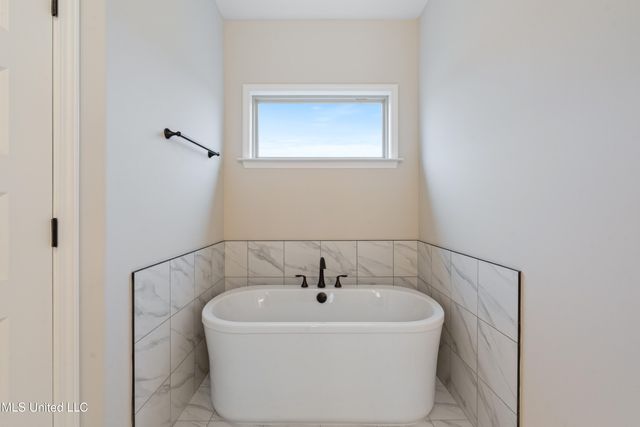 768 Lucas Lane, Hernando, MS 38632