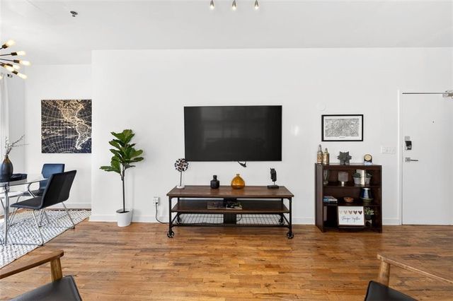 238 Walker SW Street 23, Atlanta, GA 30313