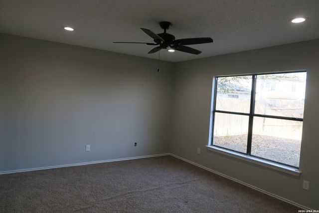 5546 Enchanted Draw, San Antonio, TX 78251