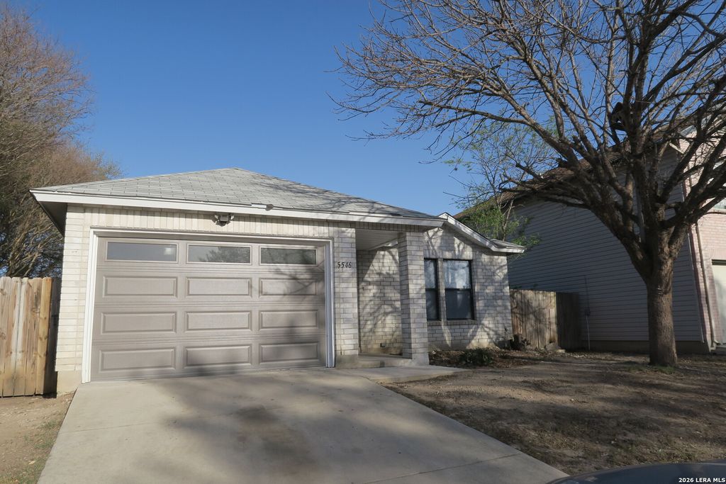 5546 Enchanted Draw, San Antonio, TX 78251