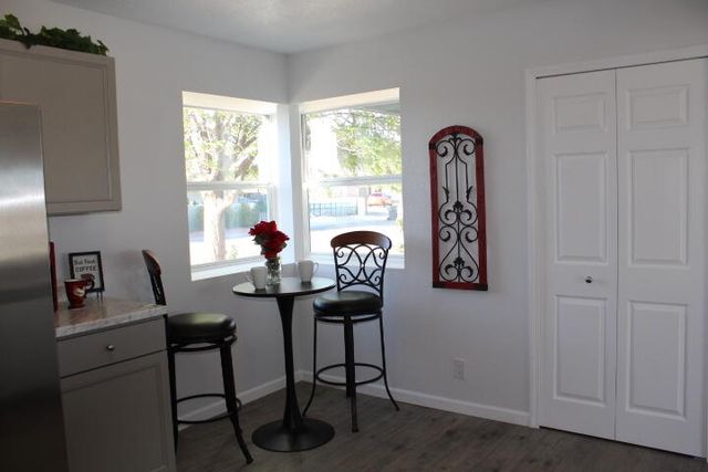 229 Sommerset Drive SE, Rio Rancho, NM 87124
