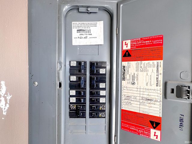 827 Allens Lane, Evansville, IN 47710