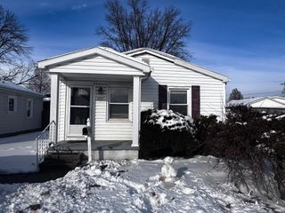 827 Allens Lane, Evansville, IN 47710