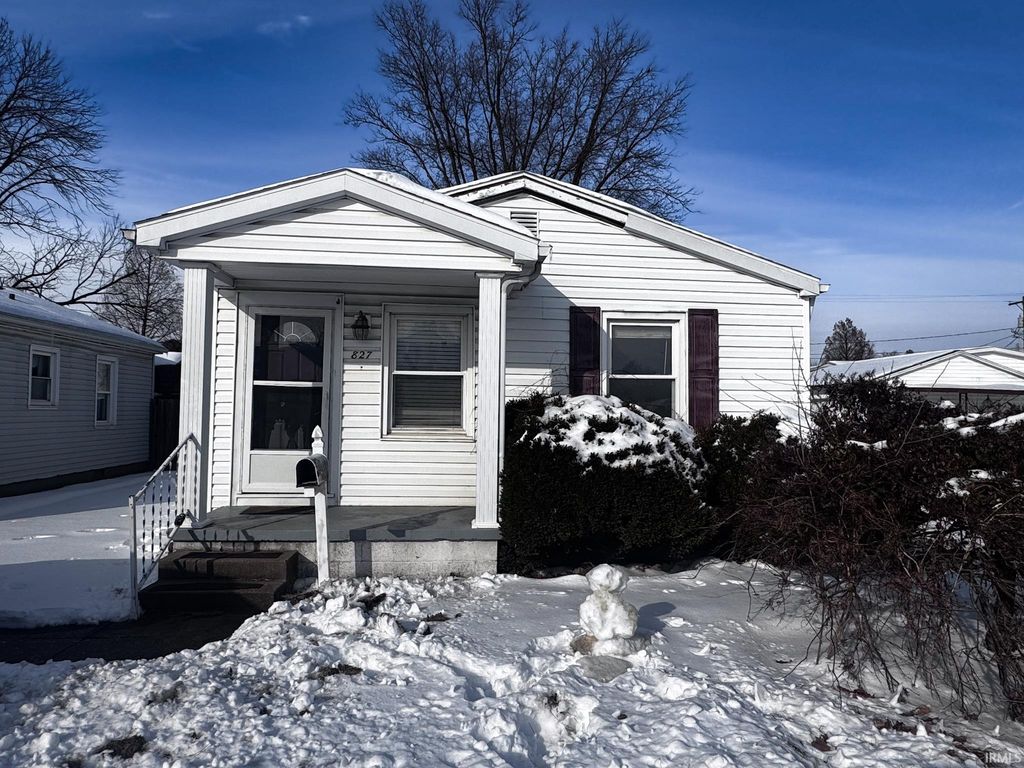 827 Allens Lane, Evansville, IN 47710