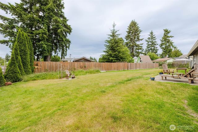 2864 SE Flaiz Court, Port Orchard, WA 98366