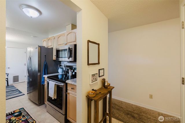 2864 SE Flaiz Court, Port Orchard, WA 98366