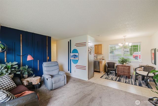 2864 SE Flaiz Court, Port Orchard, WA 98366
