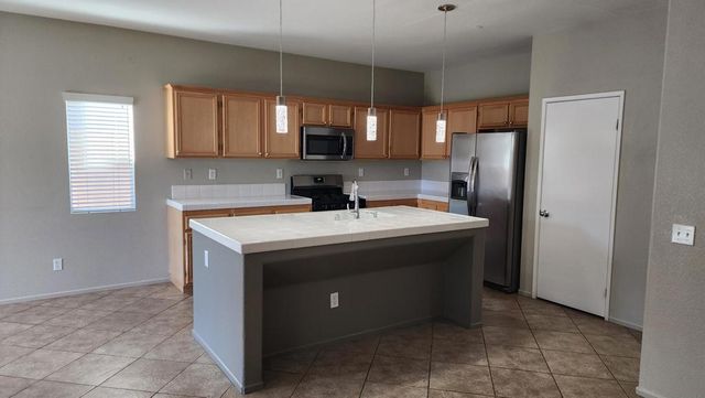 3864 Mission Peak, Palm Springs, CA 92262