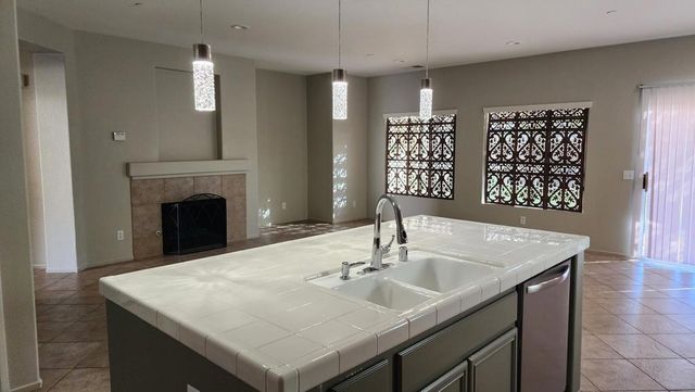 3864 Mission Peak, Palm Springs, CA 92262