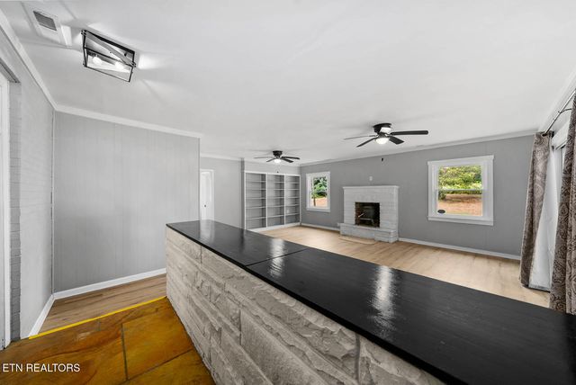 3571 Sparta Hwy, Crossville, TN 38572