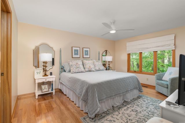 22 Laguna Way, Hot Springs Village, AR 71909