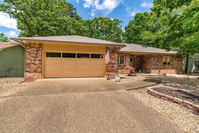 22 Laguna Way, Hot Springs Village, AR 71909
