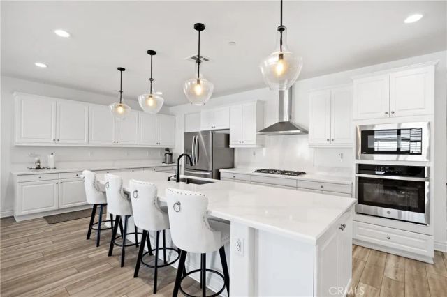 32587 Cert Street, Wildomar, CA 92595