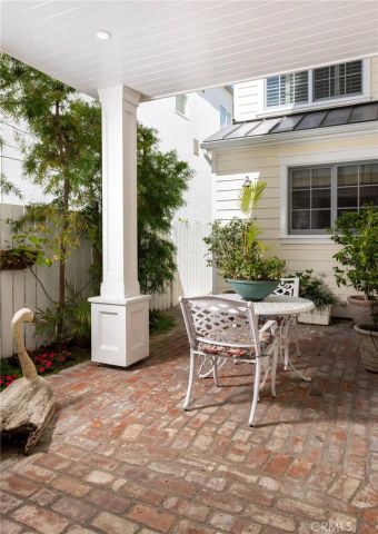 223 Marigold Avenue, Corona Del Mar, CA 92625