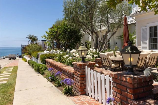 223 Marigold Avenue, Corona Del Mar, CA 92625
