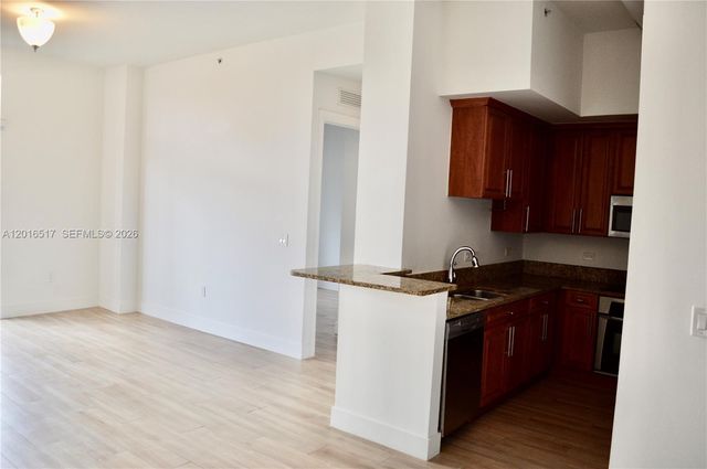 1805 Ponce De Leon Blvd 529, Coral Gables, FL 33134