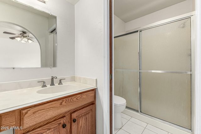 2205 E EL MORO Avenue, Mesa, AZ 85204