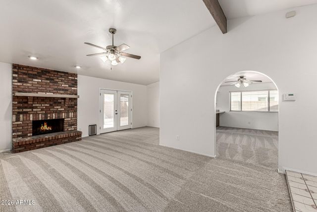 2205 E EL MORO Avenue, Mesa, AZ 85204