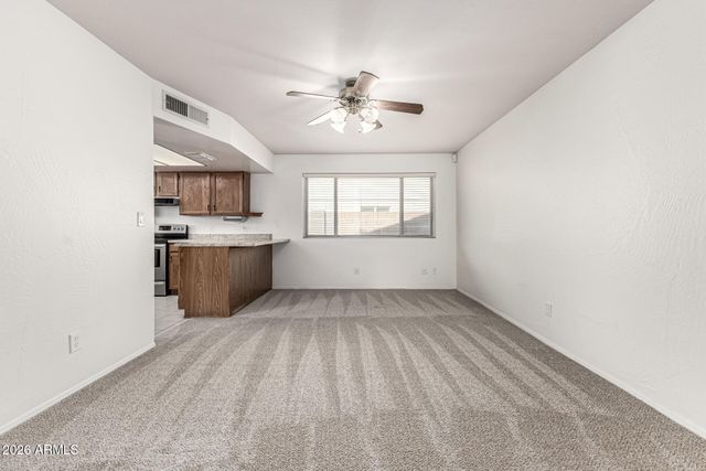 2205 E EL MORO Avenue, Mesa, AZ 85204