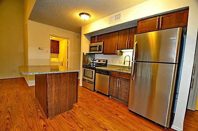 6910 Skillman Street 3017, Dallas, TX 75231