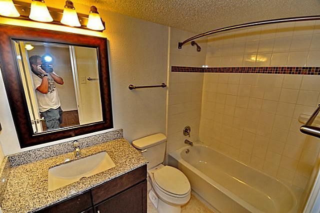 6910 Skillman Street 3017, Dallas, TX 75231