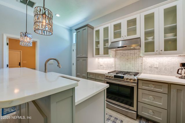 530 CLIFTON Road, Crescent City, FL 32112