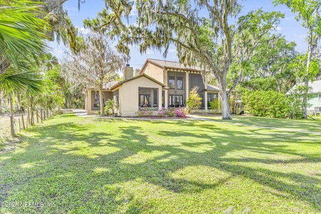530 CLIFTON Road, Crescent City, FL 32112
