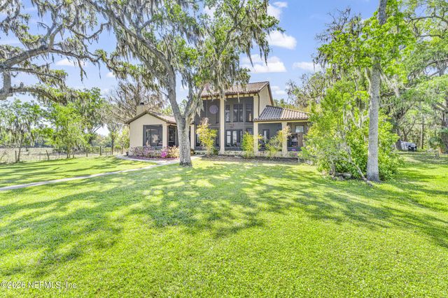 530 CLIFTON Road, Crescent City, FL 32112