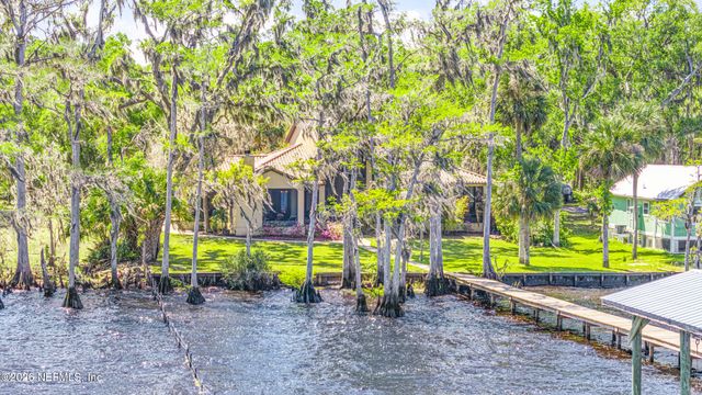 530 CLIFTON Road, Crescent City, FL 32112