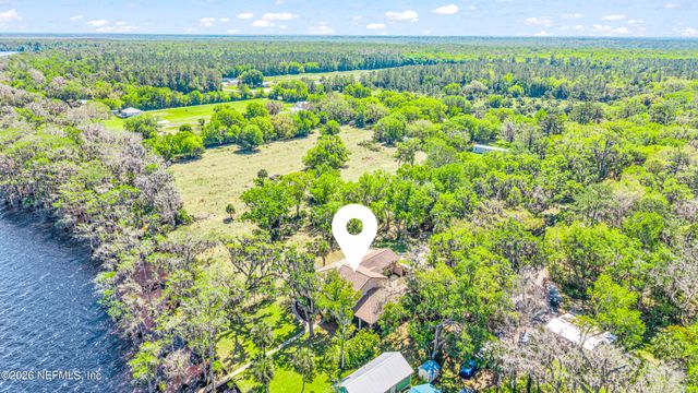 530 CLIFTON Road, Crescent City, FL 32112