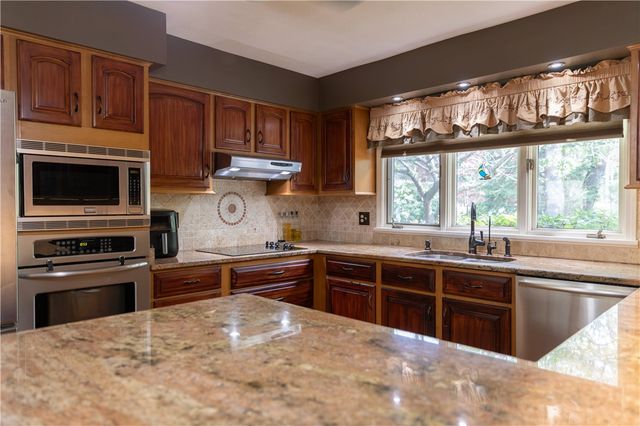 763 Herman Road, Webster, NY 14580