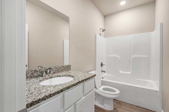 2896 S Maize Ct, Wichita, KS 67215