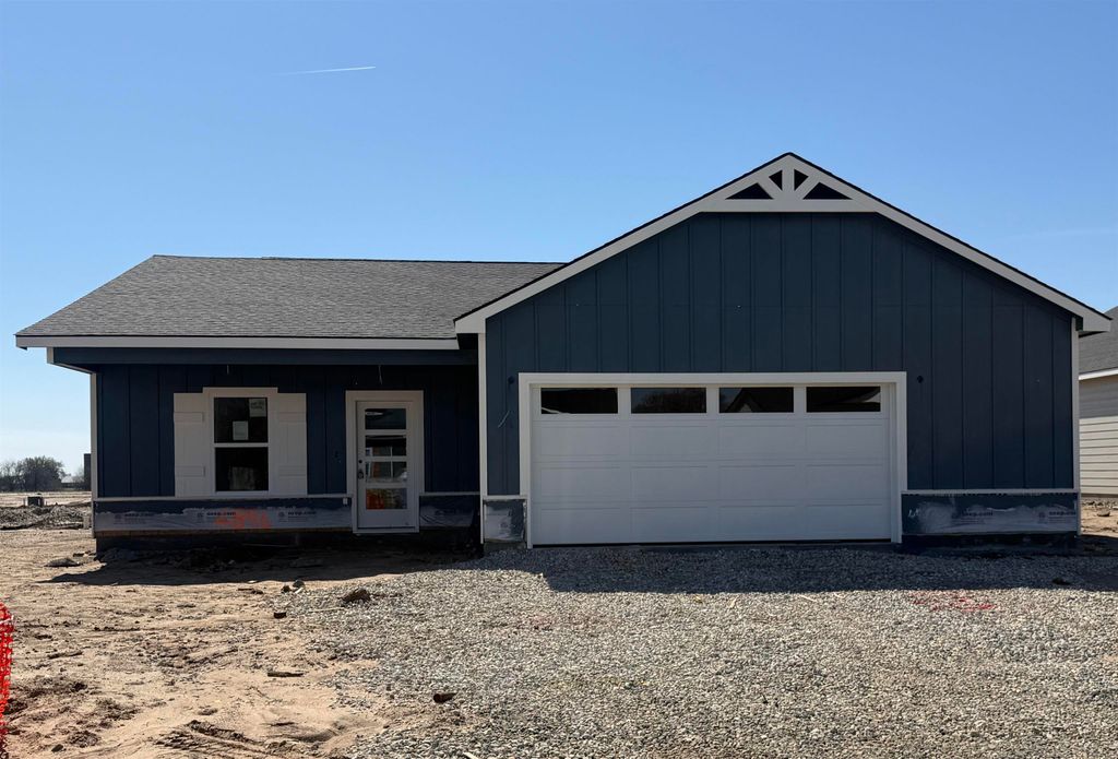 2896 S Maize Ct, Wichita, KS 67215