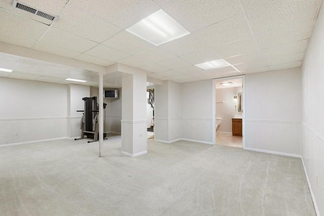 8500 S Parknoll DRIVE, Oak Creek, WI 53154