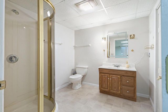 8500 S Parknoll DRIVE, Oak Creek, WI 53154