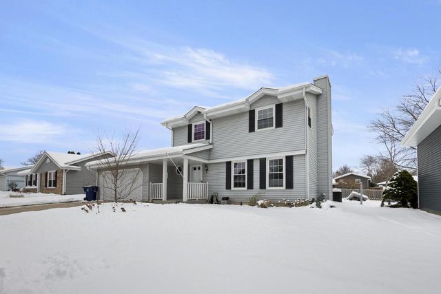 8500 S Parknoll DRIVE, Oak Creek, WI 53154