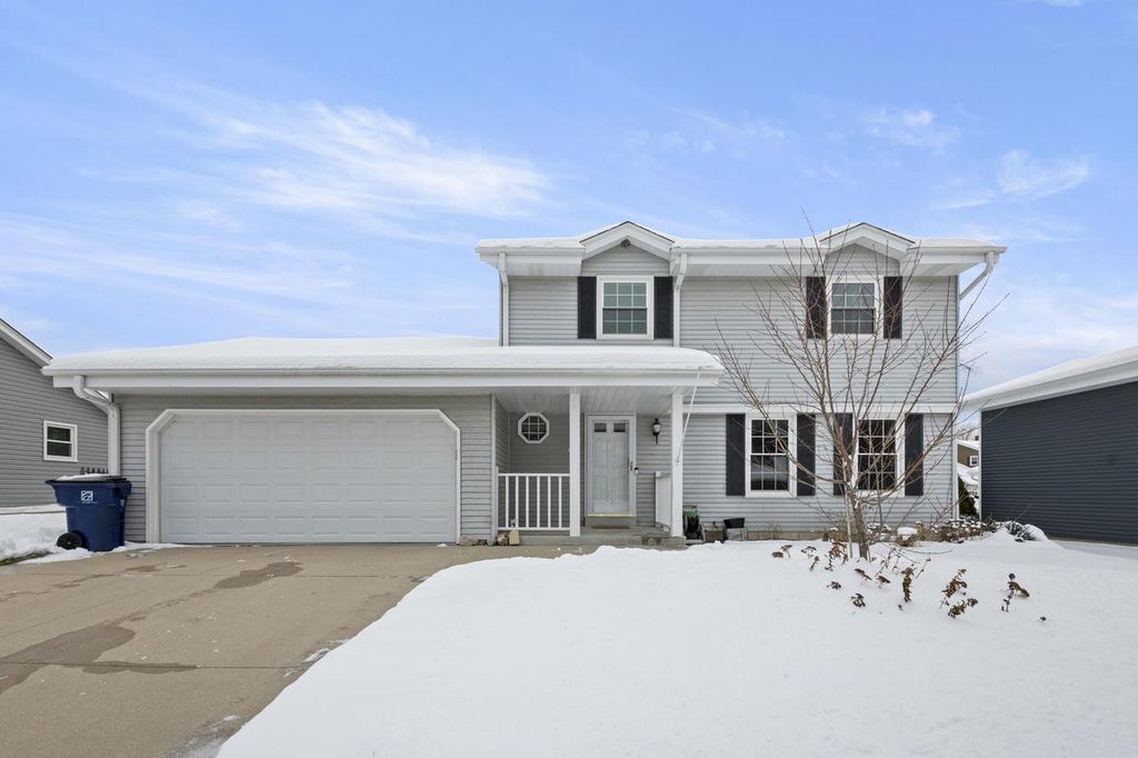8500 S Parknoll DRIVE, Oak Creek, WI 53154